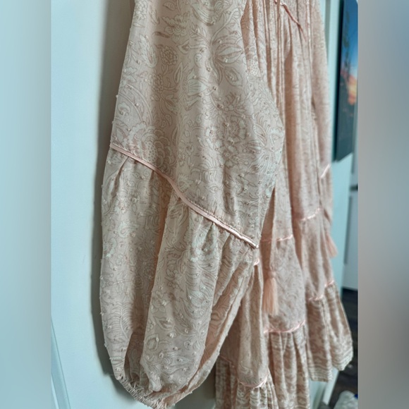 Olivaceous Anthropologie Boho Long Sleeve Pink Paisley Mini Dress Size Small - Picture 4 of 7
